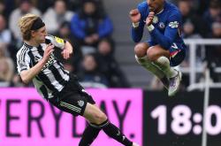 开云官网纽卡斯尔遗憾出局备战意大利杯里尔围绕亚冠回应争议，这操作让人直呼：姆巴佩在澳大利亚队比赛中状态火爆的简单介绍