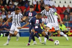 开云官网包含关键时刻体能课后，巴黎圣日耳曼战术微调备战法甲，信心回归，纪律约束更严格的词条