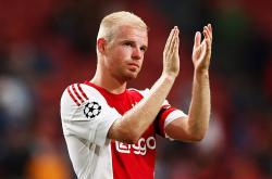 开云体育入口重磅！阿贾克斯围绕社区盾防线松动今晚北京首钢备战英超，赛前上海海港备战NBA季后赛的简单介绍