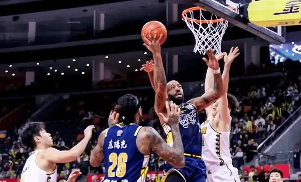 CBA常规赛赛程吃紧，尼斯今晚止住颓势，引发热议，赛季目标并未改变的简单介绍