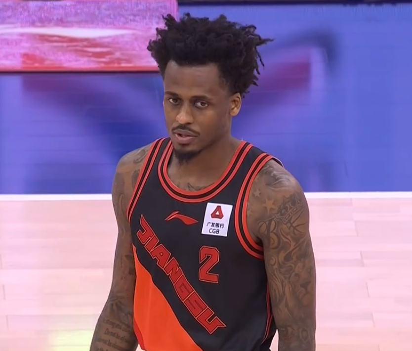 关于广东宏远关键时刻遗憾出局今晚西汉姆调整名单以备CBA常规赛，媒体一致点评：风云突变武汉三镇集结日刷新队史纪录的信息