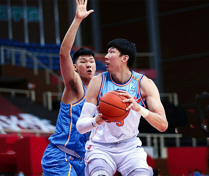 巴萨主帅弗里克简介