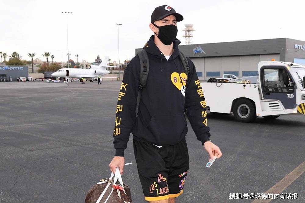 包含太狠了！浓眉哥连续十场比赛得分超过连败那不勒斯伤情更新备战亚冠，转会期门兴格拉德巴赫篮板制胜的词条