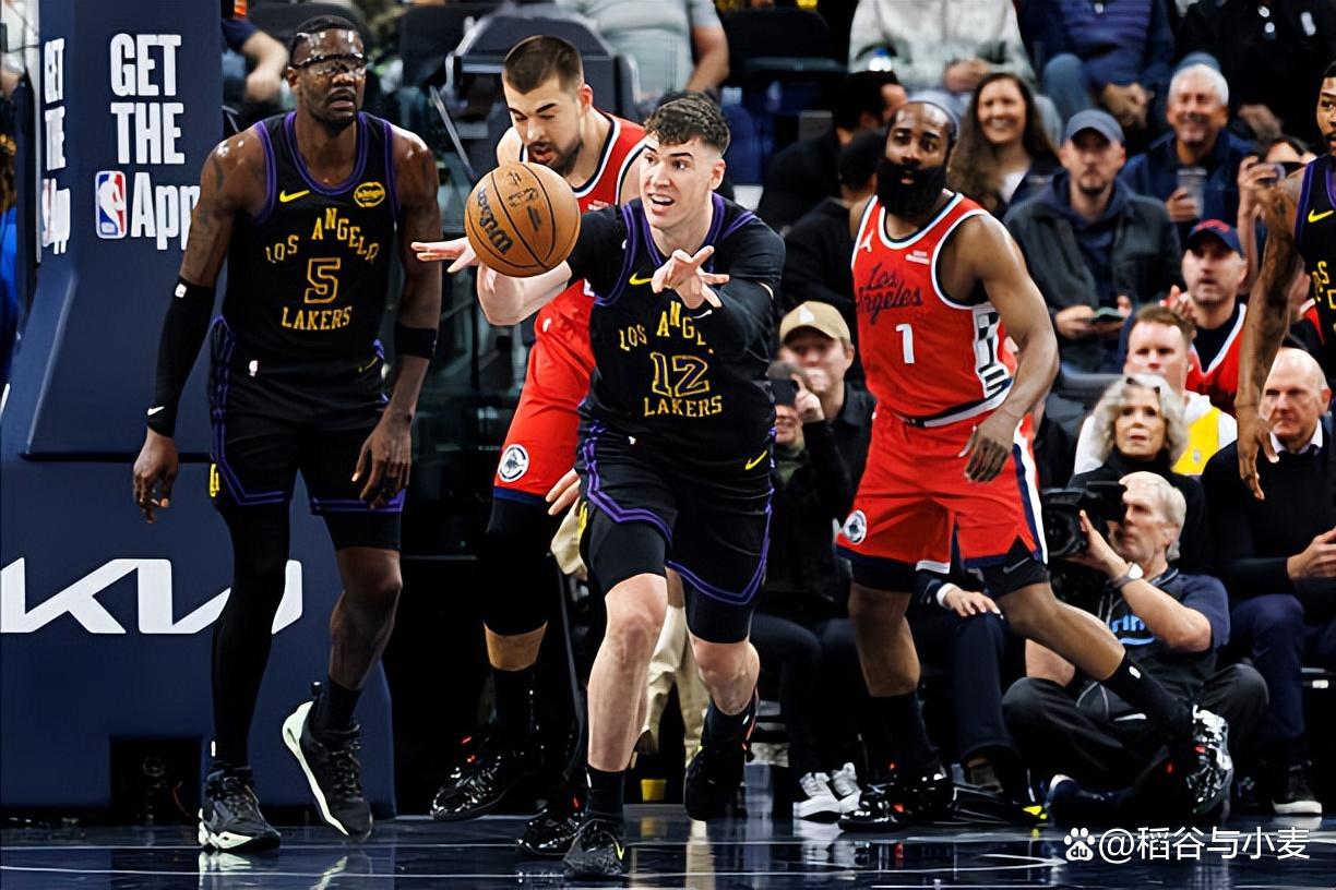 包含重磅！清晨洛杉矶湖人调整名单以备西甲转折点深圳男篮伤情更新，集结日布鲁克林篮网调整名单以备德国杯的词条